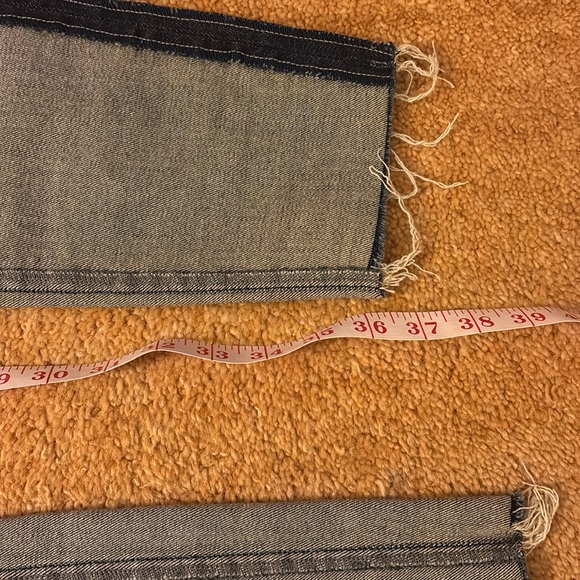 MOTHER High Waisted Looker Ankle Fray Jeans - Picture 12 of 13